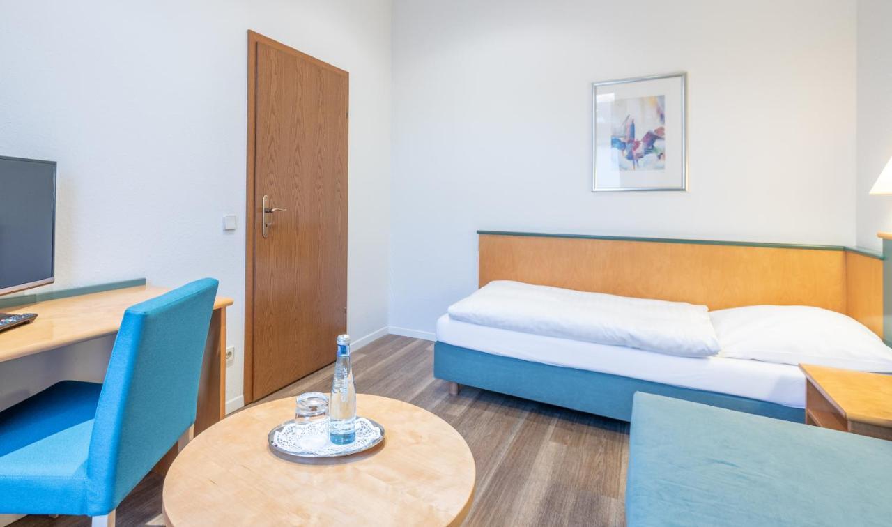 Hotel Zur Krone Meerbusch Dış mekan fotoğraf